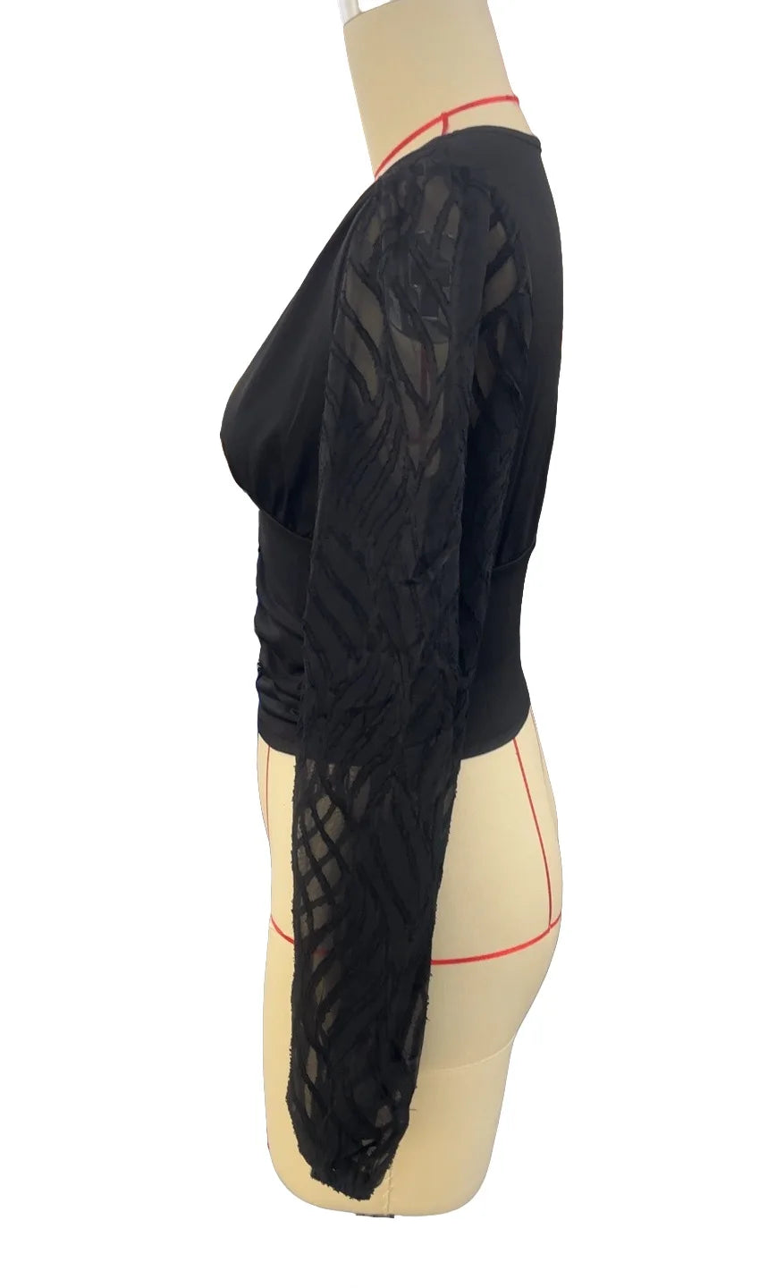 Elegante schwarze Damenbluse mit tiefem V-Ausschnitt & Laternenärmeln
